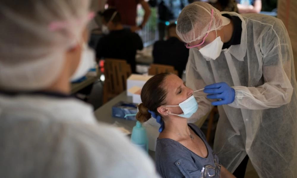 Ισπανία: Ζητά αρνητικό μοριακό τεστ για τις χερσαίες αφίξεις από τη Γαλλία